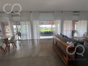 Casa en Barrio Fincas de San Vicente