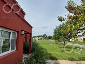 Casa en Barrio Fincas de San Vicente