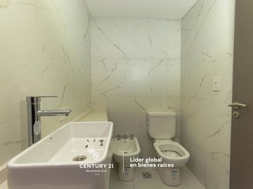 VENDO DEPARTAMENTO 2 DORMITORIOS CON BALCON Y AMENITIS.