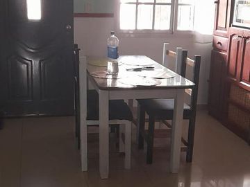 Casa en venta - 3 Dormitorios 2 Baños - Cochera - 260Mts2 - Merlo Oeste