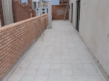 Último, departamento 1 dormitorio en construcción edificio Renato Buen Pastor
