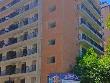 Último, departamento 1 dormitorio en construcción edificio Renato Buen Pastor