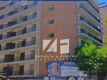 Último, departamento 1 dormitorio en construcción edificio Renato Buen Pastor