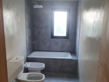 Casa en venta - 3 Dormitorios 3 Baños - Cochera - 579Mts2 - Pilar del Este