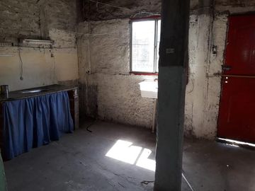Casa - Claypole