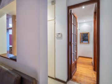 Casa en venta - 5 ambientes - cochera - Villa Pueyrredon