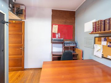 Casa en venta - 5 ambientes - cochera - Villa Pueyrredon