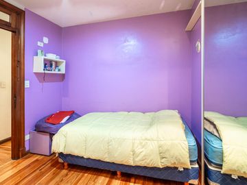 Casa en venta - 5 ambientes - cochera - Villa Pueyrredon