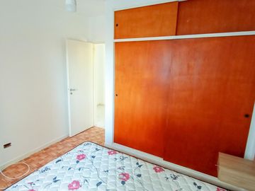 Venta  Departamento en Lanús Este 2 ambientes con balcón al contrafrente