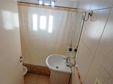 Venta  Departamento en Lanús Este 2 ambientes con balcón al contrafrente