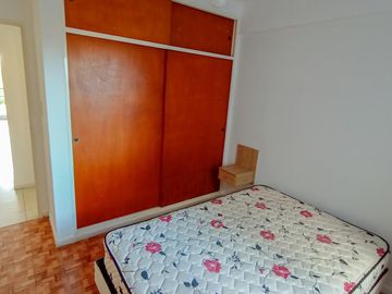 Venta  Departamento en Lanús Este 2 ambientes con balcón al contrafrente
