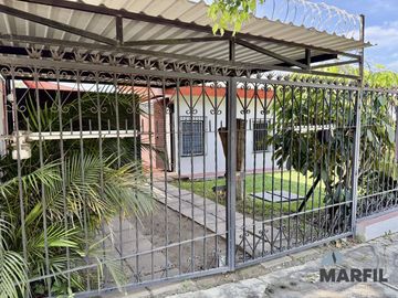 Casa en Venta de 1 Piso en Jardines de las Lomas Zona Norte de Colima
