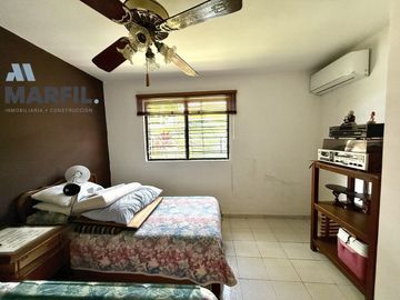 Casa en Venta de 1 Piso en Jardines de las Lomas Zona Norte de Colima
