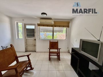 Casa en Venta de 1 Piso en Jardines de las Lomas Zona Norte de Colima