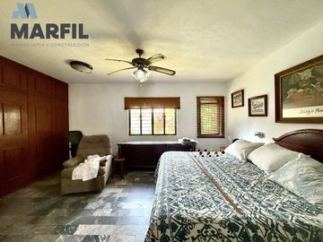 Casa en Venta de 1 Piso en Jardines de las Lomas Zona Norte de Colima