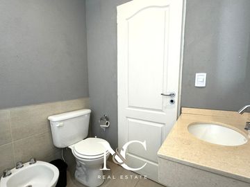 Casa en venta en Costa Esmeralda fondo cancha golf