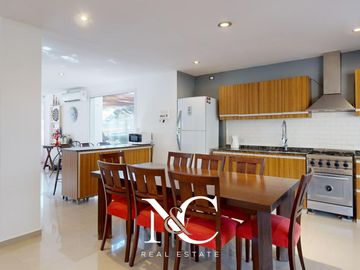 Casa en venta en Costa Esmeralda fondo cancha golf