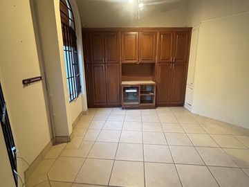 Casa en venta con  jardín - Playas de Tijuana - secc coronado