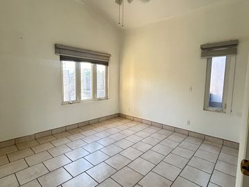 Casa en venta con  jardín - Playas de Tijuana - secc coronado