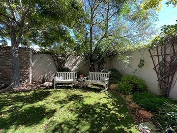 Casa en venta con  jardín - Playas de Tijuana - secc coronado