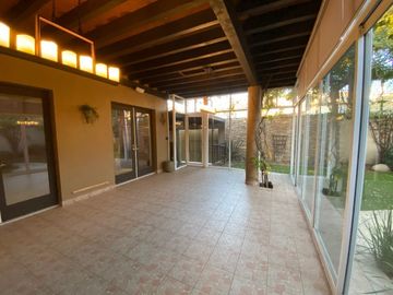 Casa en venta con  jardín - Playas de Tijuana - secc coronado