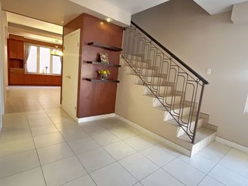 Casa en venta con  jardín - Playas de Tijuana - secc coronado