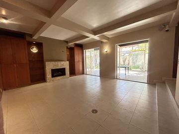 Casa en venta con  jardín - Playas de Tijuana - secc coronado