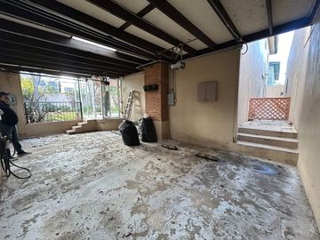 Casa en venta con  jardín - Playas de Tijuana - secc coronado