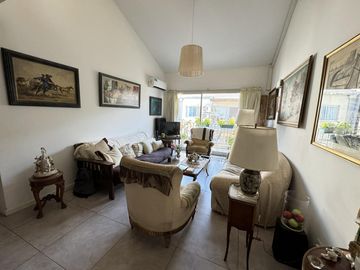 Departamento tipo Duplex en Venta 3 Ambientes con Cochera en Tigre