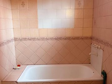 Venta Casa 4 Dormitorios ,Victor Garcia 1065, Santa Genoveva, Neuquen