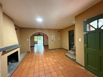 Venta Casa 4 Dormitorios ,Victor Garcia 1065, Santa Genoveva, Neuquen
