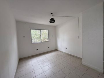 Venta Casa 4 Dormitorios ,Victor Garcia 1065, Santa Genoveva, Neuquen