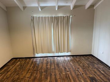 Venta Casa 4 Dormitorios ,Victor Garcia 1065, Santa Genoveva, Neuquen