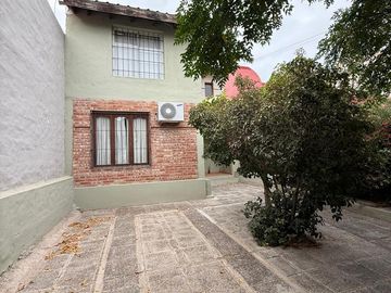 Venta Casa 4 Dormitorios ,Victor Garcia 1065, Santa Genoveva, Neuquen