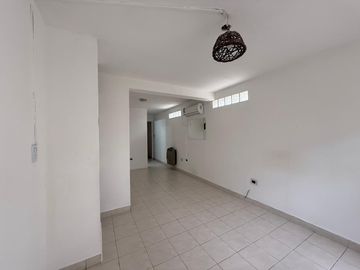 Venta Casa 4 Dormitorios ,Victor Garcia 1065, Santa Genoveva, Neuquen