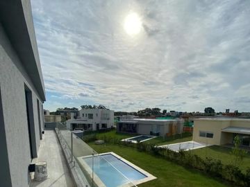 Casa en Venta, Haras Santa Maria - Escobar  - GBA Norte
