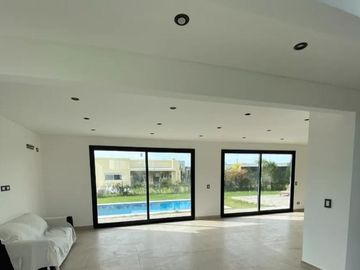 Casa en Venta, Haras Santa Maria - Escobar  - GBA Norte