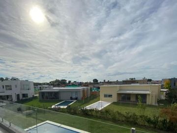 Casa en Venta, Haras Santa Maria - Escobar  - GBA Norte