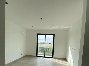Casa en Venta, Haras Santa Maria - Escobar  - GBA Norte