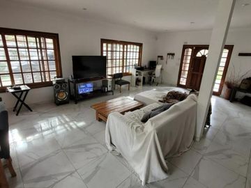 Casa en Benavidez