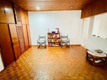 Casa en venta - 2 Dormitorios 1 Baño - Cochera - 401Mts2 - 12 De Octubre, Berazategui