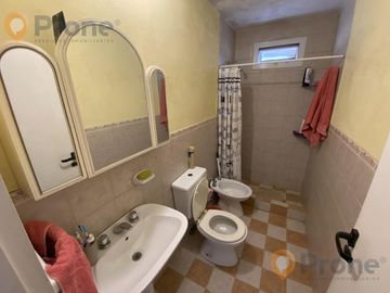 CASA EN FUNES