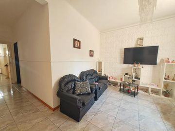VENTA CASA 4 AMB 178 M2 COCHERA LANÚS OESTE