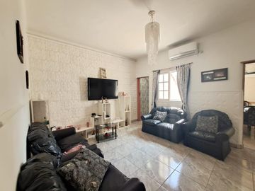 VENTA CASA 4 AMB 178 M2 COCHERA LANÚS OESTE