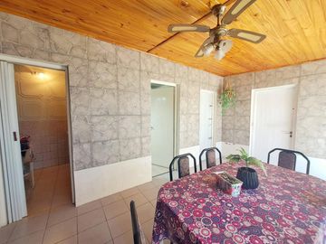 VENTA CASA 4 AMB 178 M2 COCHERA LANÚS OESTE