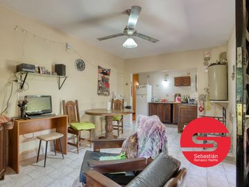 Casa venta en Funes 2 dormitorios piscina jardin parrillero