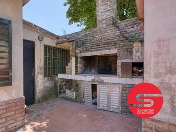 Casa venta en Funes 2 dormitorios piscina jardin parrillero