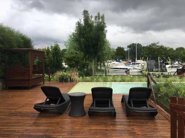 SANTA MARIA DE TIGRE -Exclusiva casa al rio en venta.