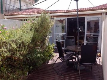 Casa en venta - 3 Dormitorios 2 Baños - Cochera - 155Mts2 - San Bernardo del Tuyú