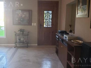 Venta Casa - Lagartos Country Club / Pilar - Vista al Golf